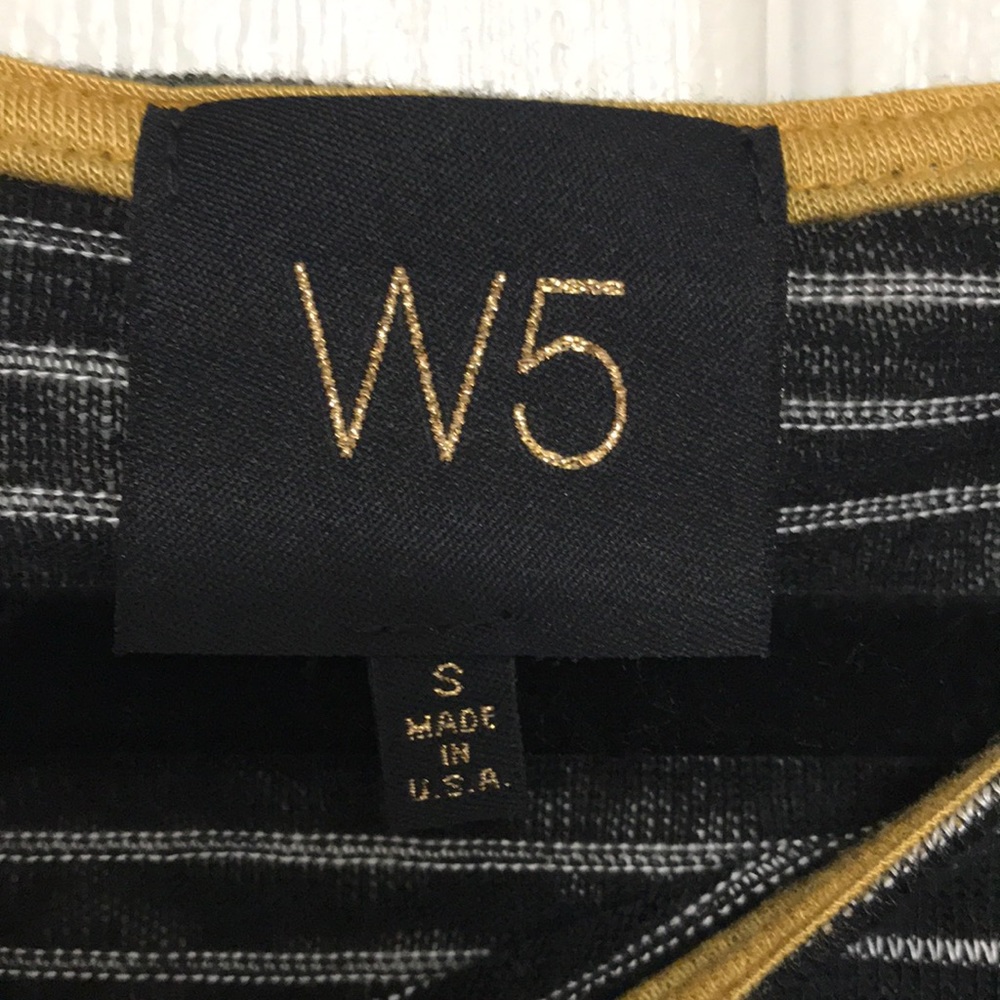 W5 Top - Picture 2 of 3